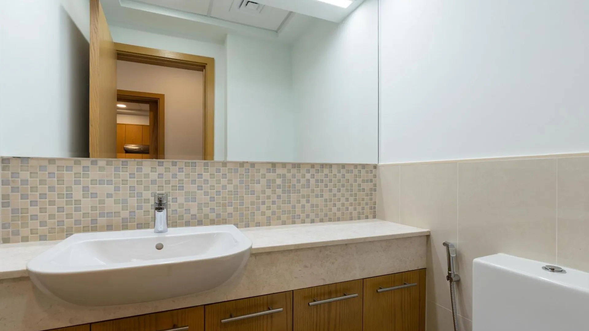 Lux Bnb Bellevue Tower Burj Khalifa Views Apartment Dubai